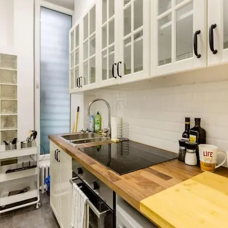 Sweet Central-paris Studio Apartment *