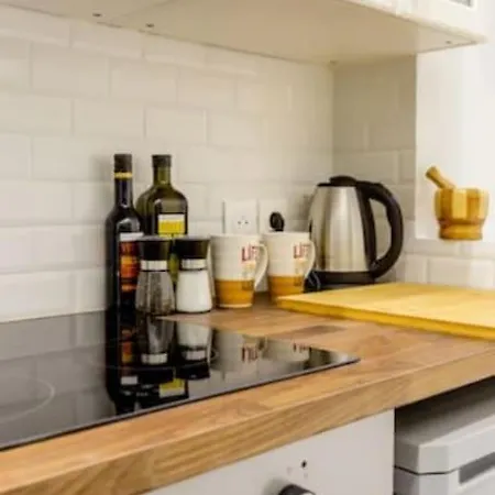 Sweet Central-paris Studio Apartment