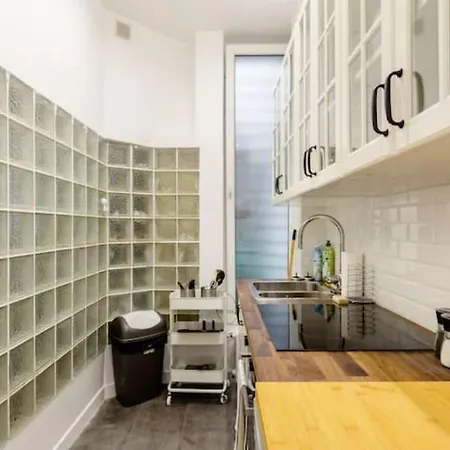 Sweet Central-paris Studio